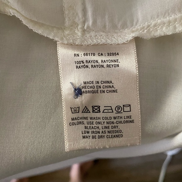 Anthropologie Maeve Off White Floral Button Down - Picture 5 of 5